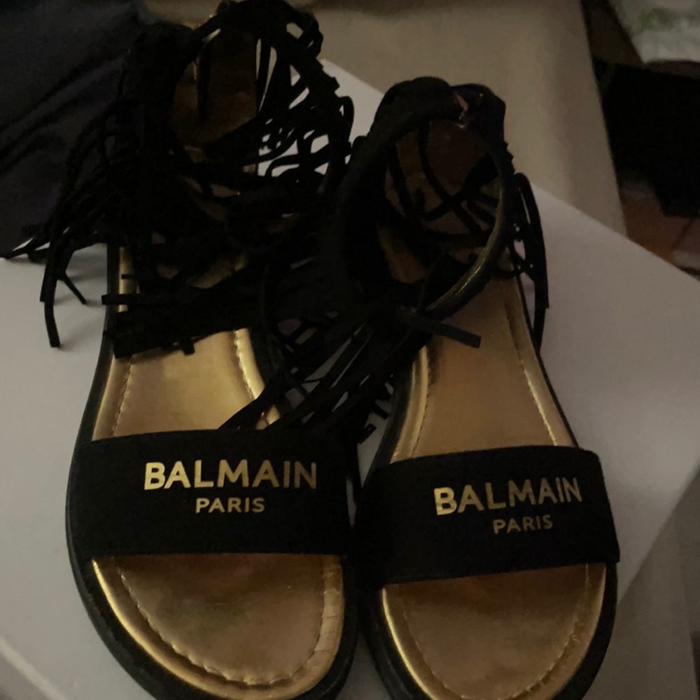 Balmain Fringe sandals 38